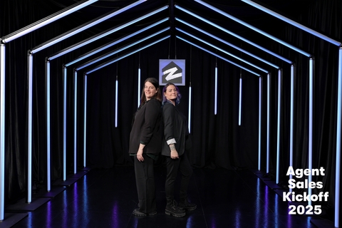 Wedding-Event-and-Concert-Lighting-by-LightSmiths-Seattle-Astera-LED-Neon