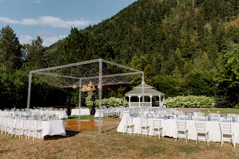 Fox-Hollow-Farms-Wedding-and-Event-Lighting-by-LightSmiths