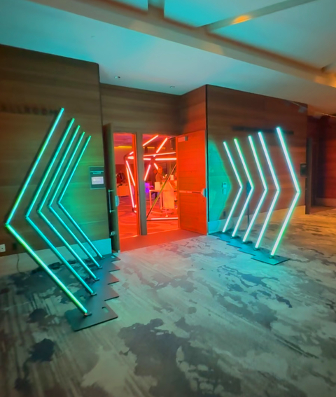 Astera-LED-Tunnel-by-LightSmiths-Seattle-Event-Lighting