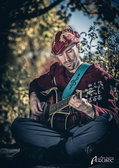 Alex le menestreux web barde bard minstrel music rogue larp medieval-1